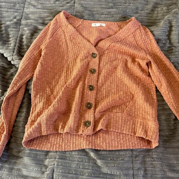 Coral sweater - Picture 1 of 2